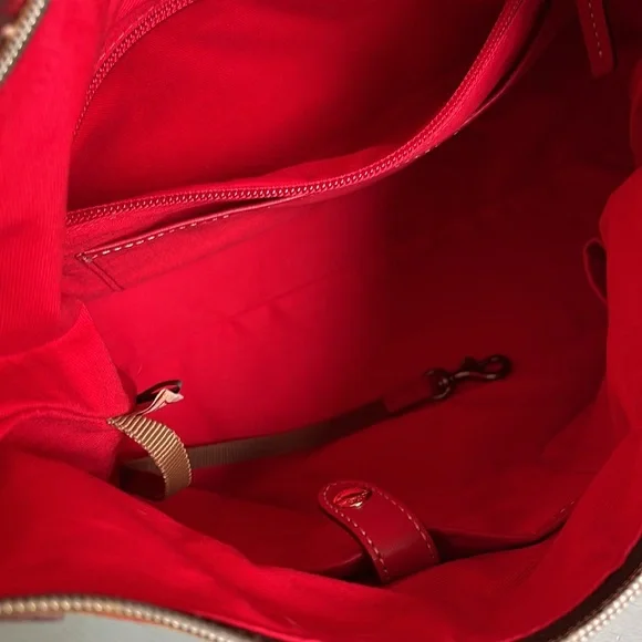 Dooney & Bourke Red Leather Shoulder Bag - Picture 7 of 7
